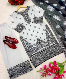 Tenue décontractée à la mode haut en rayonne pantalon Dupatta ensemble avec impression à carreaux modernes et réception de travail à la main porter un filet haut Sharara - Product Image 5