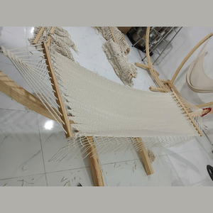 Hamaca Boho Hecha a Mano de Macramé JNC para Decoración del Hogar y Uso Recreativo - Product Image 3
