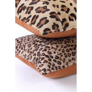 Coussin décoratif matelassé moderne avec imprimé feuilles de plantes pour canapé et maison - Product Image 2