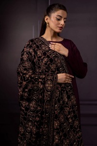 Authentic Soft Velvet Winter Shawl Rich <b>Embroidery</b> and Solid Pattern Polyester Ethnic Scarf <b>Material</b> - Product Image 5