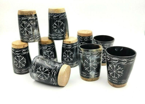 Vaso de cuerno de lujo hecho de búfalo natural y vasos de chupito de cuerno de buey con base de madera Cuerno vikingo medieval auténtico de tradebit - Product Image 5