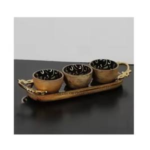 Ensemble de 3 bols ronds en métal de qualité supérieure plaqué or de haute qualité avec plateau en bois à prix impressionnant - Product Image 6