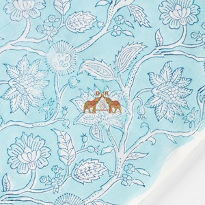 Tissu en coton 100% imprimé à la main avec motifs floraux ethniques, écologique et respirant, pour robes féminines - Product Image 5
