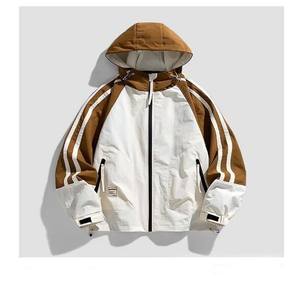 Chaqueta impermeable de verano para hombre y mujer, cortavientos de protección de agua personalizada, chaqueta cortavientos de lluvia elástica para exteriores Unisex - Product Image 1