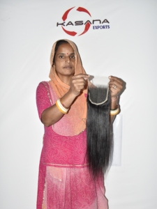 Extensions de cheveux humains Remy à clips 4x4 HD, couleur naturelle, 100% cheveux indiens bruts, cuticules alignées, double trame tissée à la machine - Product Image 4