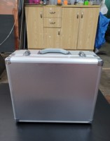 Porte-documents en aluminium multi-usage du Vietnam avec mousse personnalisée, mallette rigide en aluminium