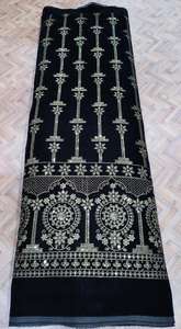 Fournisseur indien de tissu en velours élégant Daman brodé pour les projets de couture sur mesure de mariage - Antistatique moyen - Product Image 3