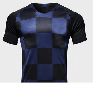 Conjunto de Uniforme de Fútbol de Tela Transpirable Diseñado para Velocidad, Agilidad, Movimiento y Rendimiento Óptimo, Ideal para Partidos y en Venta en Línea - Product Image 3