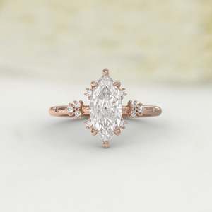 Anillo de compromiso con acentos solitarios de oro sólido de 14K original, Diamante de moissanita cortado Marquesa, regalo de fiesta de aniversario de boda para ella - Product Image 3