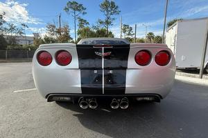 Chevrolet Corvette Convertible Usado Limpio, Año 2013 - Product Image 2