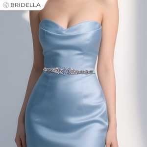 Cinturón Ajustable Bridella BS93QL Azul Claro con Pedrería y Perlas para Bodas, Bailes de Graduación y Eventos Formales - Product Image 4