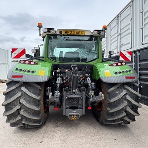 รถแทรกเตอร์ใช้งานง่าย724 Vario Fendt อุปกรณ์ฟาร์มส่งเร็วมีประสิทธิภาพสูงขายส่ง - Product Image 3
