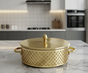 Olla para Calentar Comida, Especial Ramadán, con Grabado Árabe, de Acero Inoxidable con Revestimiento de Esmalte, Apta para Inducción y Gas, Duradera y Resistente al Óxido - Product Image 1