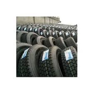 Neumáticos Comerciales para Camión 285/75R24.5, Patrón de Dirección, 16 Capas, Sin Cámara, Radiales, para un Manejo Suave - Product Image 6