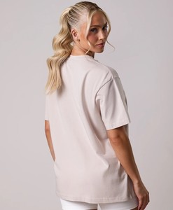 Camiseta de manga corta para mujer, Camiseta holgada con cuello redondo personalizada en diferentes colores y estilos, cómoda para uso en exteriores - Product Image 4