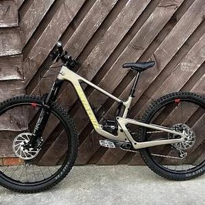 Bicicleta de Montaña Perfecta SANTA CRUZ 5010 CARBON CC X01 AXS RSV 2026 SK - Product Image 2