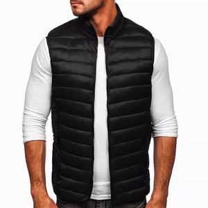 Veste matelassée pour homme, manteau d'hiver avec design matelassé, fermeture éclair intégrale et isolation thermique pour le temps froid - Product Image 1