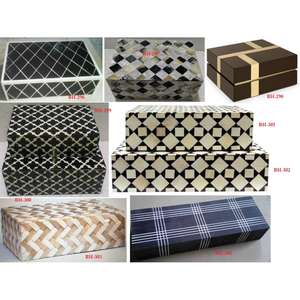 BS INTERNATIONAL Super vente léger carré en bois gravé boîte à bijoux fermeture à glissière Unique Surprise stockage de cadeaux - Product Image 3