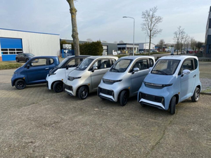 Auto Eléctrico de 45 km de Autonomía, Pequeño, 3000W, 72V, Batería de Litio de 58/100AH, Micro Auto Eléctrico de 2 Plazas - Product Image 4