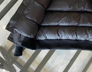 <b>Men</b> Winter Puffer Jacket High Quality Full Sleeve Puffer High Street Jacket Custom Wholesale Inner Fur Hoodie Jacket OEM - Product Image 4