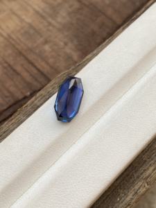 Tanzanite certifiée Excellente couleur biologique naturelle Tanzanite Forme de fantaisie Pierre de coupe Tanzanite naturelle Loupe 6.25 carats Propre - Product Image 2