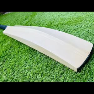 Batte de cricket en saule anglais léger du fabricant Direct Factory Design personnalisable avec taille standard - Product Image 3