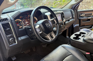 Camionetas Laramie Crew Cab 4x4/AWD 2018 de 1500 cc, Usadas en Buen Estado, en Venta - Product Image 6