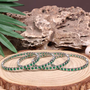 Bracelets en diamant américain classique 4 pièces en zircone cubique plaqué rhodium de longue durée pour dames - Product Image 2