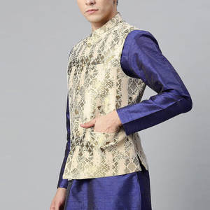 Chaleco Mehndi de ropa tradicional pakistaní para hombre, chaleco formal y de fiesta hecho con bordado pesado - Product Image 3