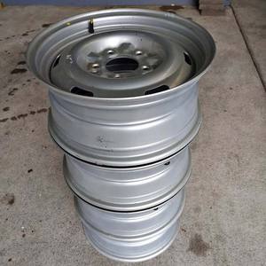 Conjuntos de cubo de rueda de aluminio Premium Cojinetes de alta capacidad de carga diseñados para condiciones de conducción en carreteras y ciudades - Product Image 1