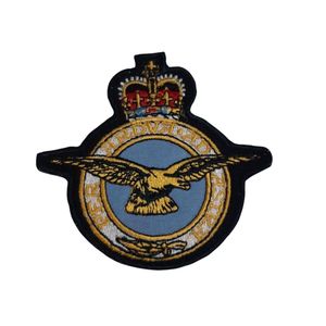 ตราสัญลักษณ์เสื้อเบลเซอร์ของกองทัพอากาศ (RAF) เป็นแผ่นปักที่มีตราสัญลักษณ์อย่างเป็นทางการของกองทัพอากาศอังกฤษ - Product Image 1