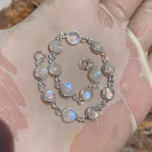 Bracelet en pierre de lune arc-en-ciel en argent sterling 925, pierre de naissance de juin, fait main, bijou unique et tendance, cadeau pour femmes et hommes - Product Image 6