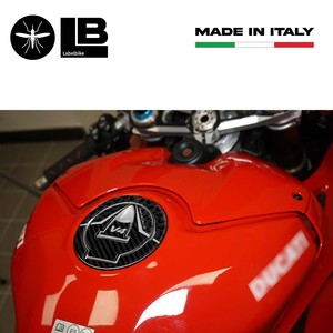 สติ๊กเกอร์ฝาถังน้ำมัน 3 มิติ ขนาดพิเศษ Ducati Panigale V4 2018-2025 สำหรับรถจักรยานยนต์ รองรับโลโก้แบบกำหนดเอง - Product Image 3