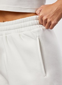 Pantalones cortos de cintura elástica hechos a medida de alta calidad para mujer 100% algodón polar estilo Hip Hop pantalones cortos para mujer - Product Image 3