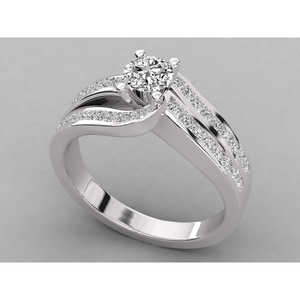 Bague solitaire en or 18 carats avec diamant brillant cultivé en laboratoire, élégante et luxueuse - Product Image 2