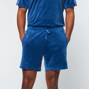 "Elegantes pantalones cortos de terciopelo para hombre: sensación lujosa, ajuste cómodo, ideal para ropa informal y de Salón" - Product Image 6