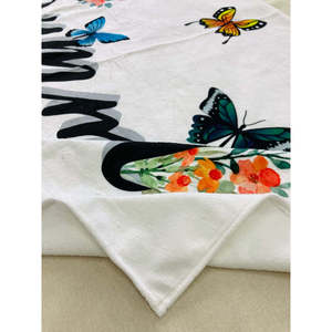 Asciugamano da Spiaggia e Bagno di Lusso con Design Floreale Personalizzato ad Asciugatura Rapida - Certificato GRS 100% Cotone - Product Image 2