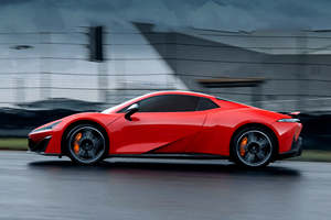 Coupé sport électrique d'occasion 2024, 4 roues motrices, systèmes de performance intelligents, intérieur et extérieur propres, fourni du Japon - Product Image 5