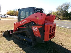 Chargeur compact sur chenilles Kubota SVL 75-2 d'origine, roulement et pompe 75KW 5-10 tonnes, presque neuf - Product Image 5