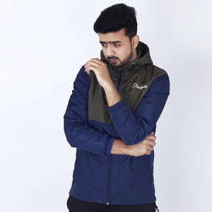 แจ็คเก็ตบอมเบอร์ผู้ชายคุณภาพสูงสำหรับฤดูหนาว สวมใส่กลางแจ้ง กันลม ระบายอากาศได้ดี อุ่นสบาย มีฮู้ด ไซส์ใหญ่ สไตล์ไฮสตรีท ขายส่ง - Product Image 2