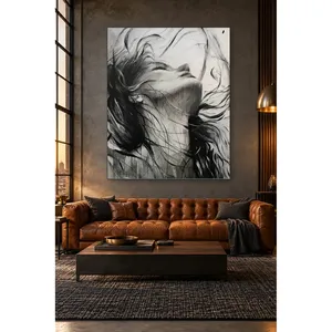 Impression sur toile de femme noire et blanche aux cheveux ébouriffés par le vent de Fida - Product Image 3
