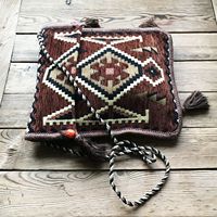 Sac à bandoulière vintage oriental anatolien authentique pour femme, avec motif et pompons, en tissu de coton marron, longue sangle