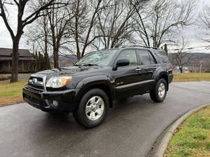 Venta al por Mayor de Autos Usados Baratos Libres de Accidentes, 4Runner SR5 2007, Listo para la Aventura, 4x4, Volante a la Izquierda, Techo Corredizo de Cuero, con Capacidad de Remolque - Product Image 3