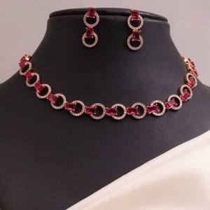 Ensemble de collier à maillons en zircon rose élégant et tendance avec boucles d'oreilles pendantes assorties, plaqué or, alliage de haute qualité, bijoux de mode - Product Image 2