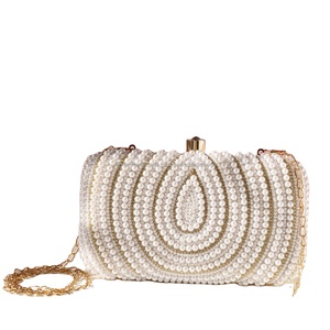 Portefeuille brodé de qualité supérieure femmes pochette sac en cuir véritable brodé sac à main en cuir gaufré PAR ARTISANAT DE LUXE - Product Image 1