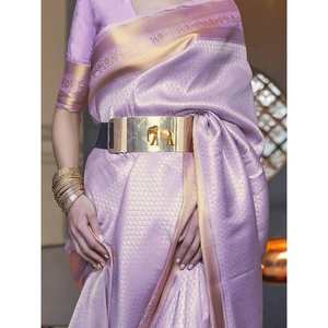 Impresionante Sari de Seda Lavanda con Bordado Zari y Blusa para Bodas - Product Image 2