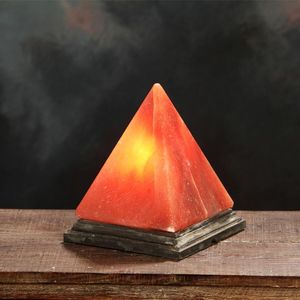 Lampe pyramide de sel rose de l'Himalaya avec base en bois sculpté à la main artisanat naturel de luxe supplémentaire décor à la maison avec des animaux - Product Image 3