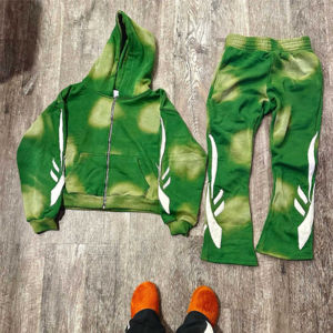 Ensemble Sweat à capuche et pantalon de survêtement évasé avec logo personnalisé et design élégant Survêtement 100% coton 2 pièces Boxy fit Zipper Tracksuits - Product Image 4