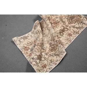 1.7x3.4 ft Turkish Rug, <b>Brown</b> Patchwork Vintage Rug <b>Wool</b> - Product Image 4