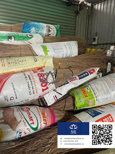 Bâton de balai en noix de coco DISPONIBLE Bâton solide et flexible Idéal pour la fabrication de balais Intérieur Extérieur Nettoyage ménager quotidien Support - Product Image 6